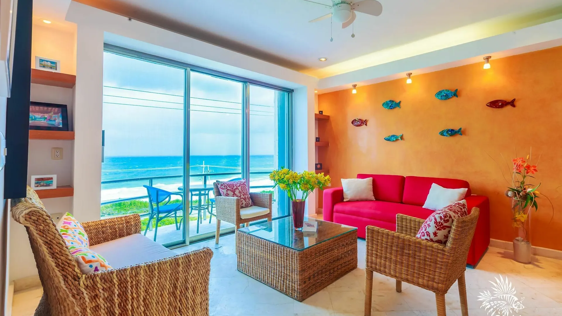 Deep Blue Condos - 201 Isla Mujeres